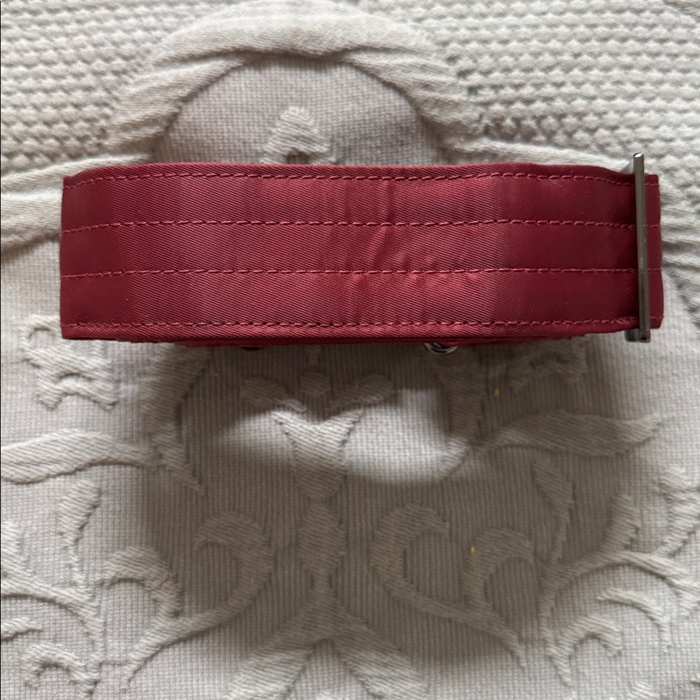 NWOT Lug 1.5 inch crossbody strap - Raspberry